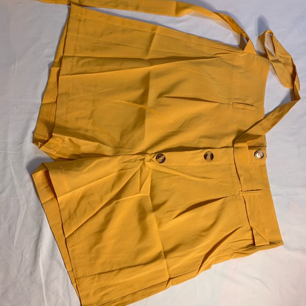 Women shorts